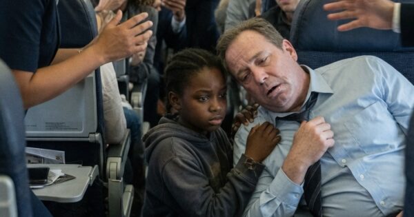 Girl Saves Billionaire Mid-Flight in Stunning Airplane Rescue That Changed Everything